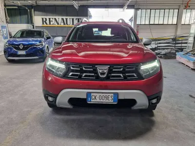 Usata Dacia Duster Prestige 101 CV (74 kW) 2022 Rosso SUV