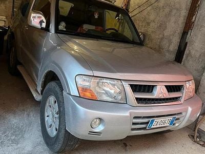 Usata Mitsubishi Pajero Instyle 2004 Grigio SUV