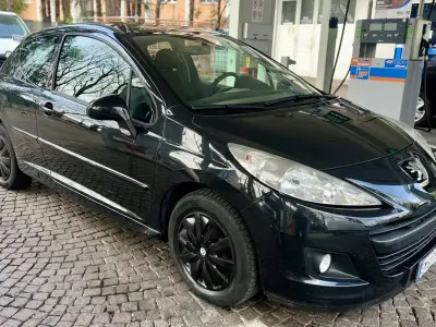Usata Peugeot 207 73 CV (53 kW) 2012 Other Berlina