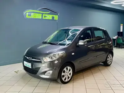 Usata Hyundai i10 69 CV (50 kW) 2013 Grigio Utilitaria