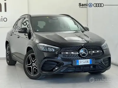 Usata Mercedes GLA200 Advanced Plus 150 CV (110 kW) 2023 Nero SUV