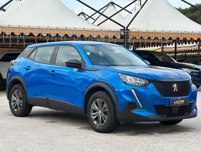 Usata Peugeot 2008 Active 100 CV (73 kW) 2022 Blu SUV