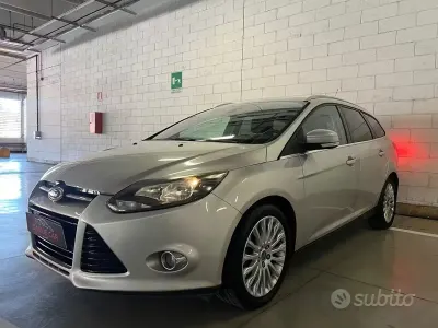 Usata Ford Focus Titanium 150 CV (110 kW) 2011 Grigio Station wagon