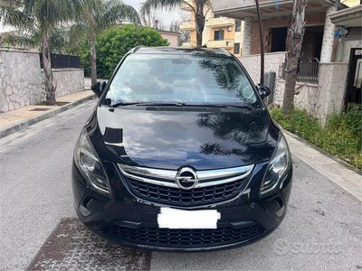 usata Opel Zafira Tourer 1.6 turbo 7 posti 2013