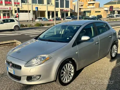 Usata Fiat Bravo Emotion 105 CV (77 kW) 2010 Grigio Utilitaria