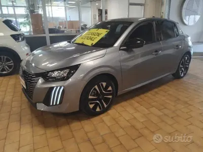 Gebraucht Peugeot 208 Allure 101 PS (74 kW) 2025 Grau Kleinwagen