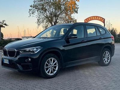 Usata BMW X1 150 CV (110 kW) 2019 Nero SUV