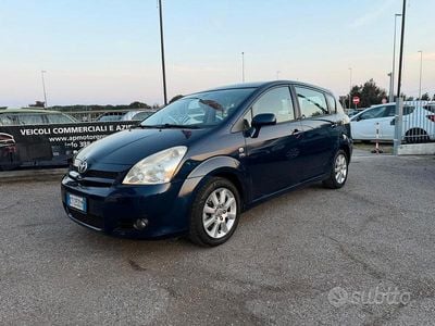 Usata Toyota Corolla 115 CV (84 kW) 2005 Blu Berlina