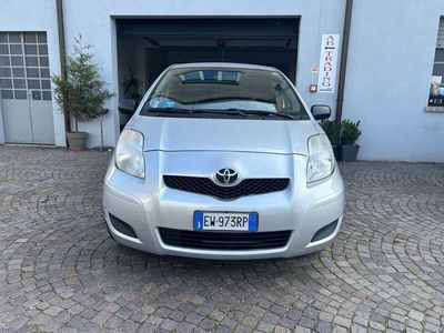 usata Toyota Yaris 1.0 5porte now