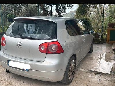 Usata VW Golf V 2004 Grigio Utilitaria