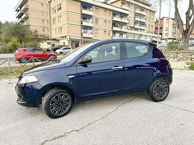 Usata Lancia Ypsilon Gold 80 CV (58 kW) 2021 Utilitaria
