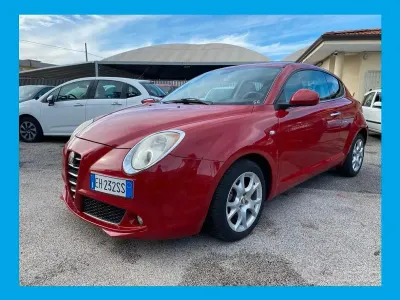 Usata Alfa Romeo MiTo Distinctive 95 CV (69 kW) 2011 Rosso Utilitaria