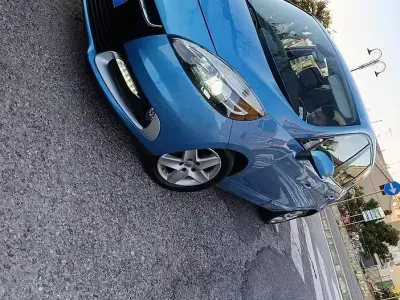 Usata Renault Scénic III XMOD 110 CV (80 kW) 2013 Blu Monovolume