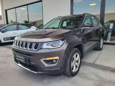 Usata Jeep Compass Opening Edition 140 CV (102 kW) 2017 Grigio SUV