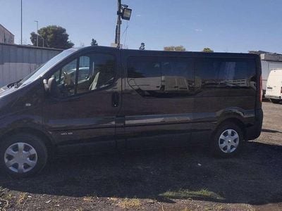 Usata Renault Trafic 116 CV (85 kW) 2010 Nero Monovolume