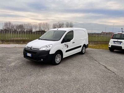 Usata Citroën Berlingo 35 kW (48 CV) 2019 Bianco Monovolume