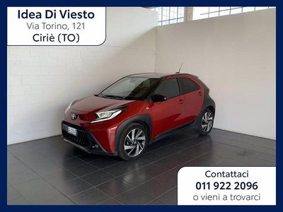 Usata Toyota Aygo X Lounge 72 CV (52 kW) 2022 Rosso/nero SUV