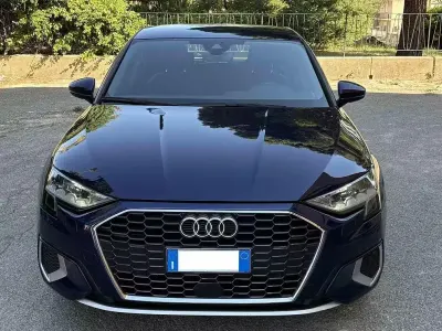 Usata Audi A3 S-Line 116 CV (85 kW) 2021 Blu Berlina
