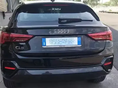 Usata Audi Q3 Business 150 CV (110 kW) 2024 Nero SUV