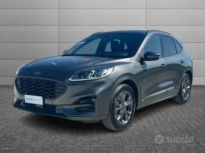 Usata Ford Kuga ST-Line 152 CV (111 kW) 2023 Grigio SUV
