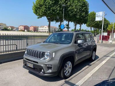 Usata Jeep Renegade Limited 131 CV (96 kW) 2022 Grigio SUV