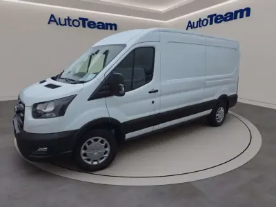Usata Ford Transit Trend 131 CV (96 kW) 2022 Frozen white Furgone