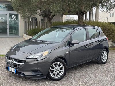 Usata Opel Corsa 90 CV (66 kW) 2015 Grigio Utilitaria