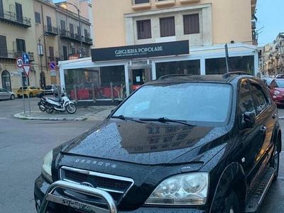 Usata Kia Carens 105 CV (77 kW) 2004 Nero Monovolume