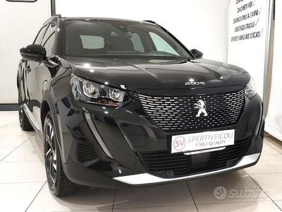 Usata Peugeot 2008 Allure 131 CV (96 kW) 2023 Nero SUV