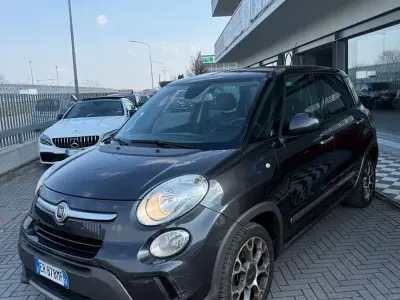Usata Fiat 500L Trekking 85 CV (62 kW) 2013 Nero Monovolume