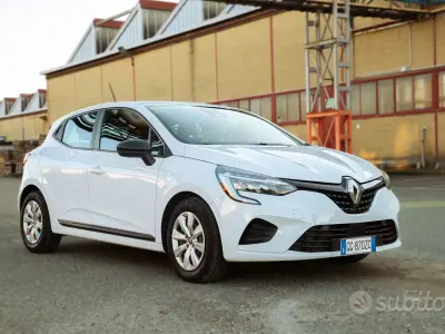 Usata Renault Clio 48 CV (35 kW) 2021 Bianco Utilitaria
