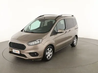 Usata Ford Tourneo Trend 101 CV (74 kW) 2019 Oro Monovolume