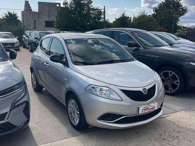 Usata Lancia Ypsilon Platinum 69 CV (50 kW) 2017 Other Utilitaria