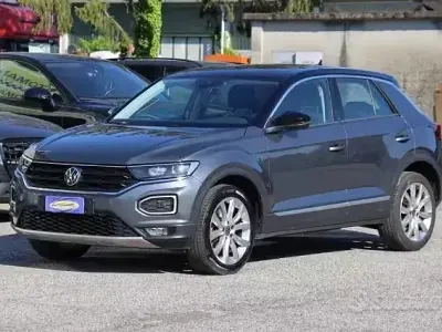 Usata VW T-Roc Sport 150 CV (110 kW) 2021 Grigio SUV