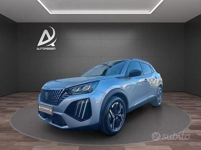 Usata Peugeot 2008 Allure 101 CV (74 kW) 2025 Grigio SUV