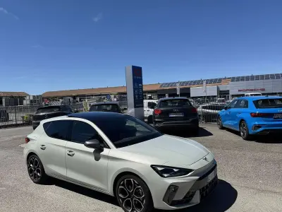 Usata Cupra Leon 150 CV (110 kW) 2025 Taiga grey Berlina