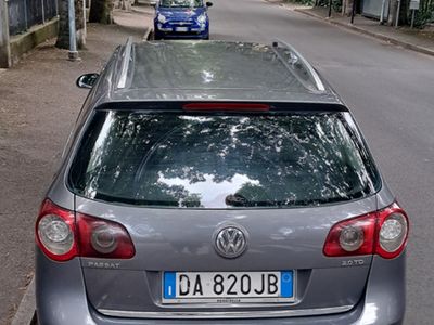 Usata VW Passat 130 CV (95 kW) 2006 Grigio Station wagon
