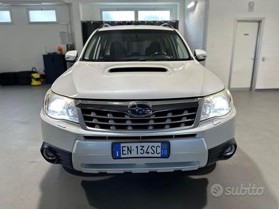 Bianco Usata 2012 Subaru Forester Exclusive+ SUV | 8700 € (Molto cara)