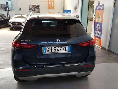 Usata Mercedes GLA180 Executive 136 CV (100 kW) 2022 Blu/azzurro SUV