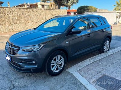 Usata Opel Grandland X 130 CV (95 kW) 2019 Grigio SUV