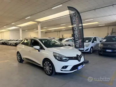 Begagnad Renault Clio GrandTour Life 75 HK (55 kW) 2017 Beige Kombi