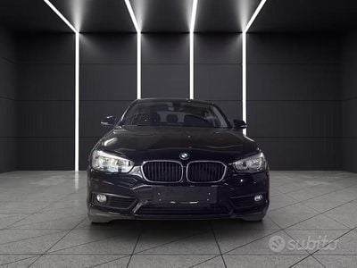 Usata BMW 118 Advantage 150 CV (110 kW) 2018 Nero Utilitaria