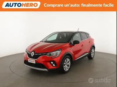 Usata Renault Captur Intens 145 CV (106 kW) 2022 Rosso SUV