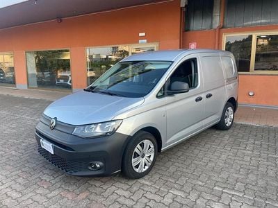 Usata VW Caddy Business 122 CV (89 kW) 2022 Argento Monovolume