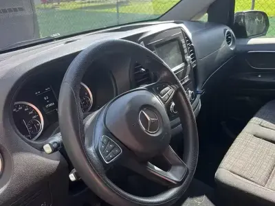Usata Mercedes Vito 136 CV (100 kW) 2020 Nero Furgone