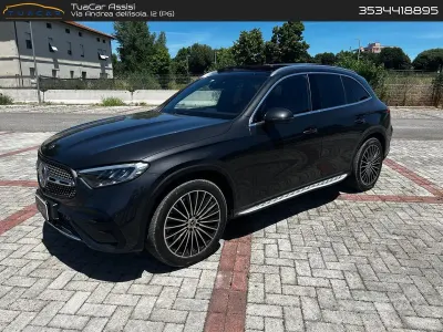 Usata Mercedes GLC220 220 CV (161 kW) 2023 Marrone SUV