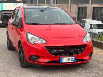 usata Opel Corsa 5ª serie - 2017