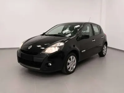 Usata Renault Clio III 75 CV (55 kW) 2009 Other Berlina