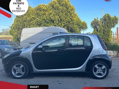 usata Smart ForFour 1.1 NEOPATENTATI