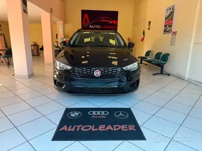 Usata Fiat Tipo Business 120 CV (88 kW) 2019 Nero Station wagon